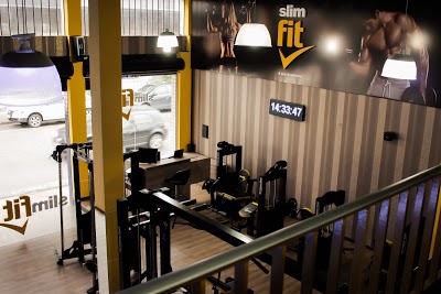 ACADEMIA SLIM FIT foto 2