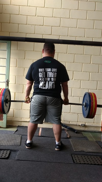 Strong Fitness Academia e Reabilitação Corporal foto 2
